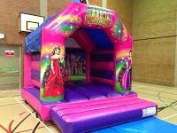 Triangle Castles (Bouncy Castles) 1068857 Image 2